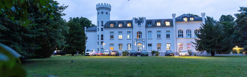 Guest Relation & Event Manager für Hochzeits-Schloss (M/W/D)  Willkommen an der Ostsee!