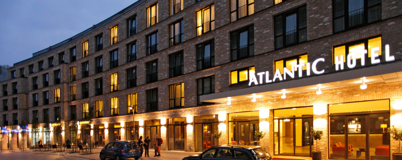 Empfangsmitarbeitende / Front Office Agent (w/m/d)