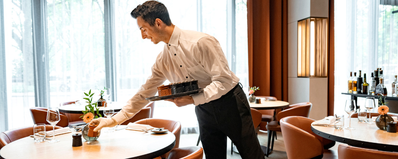 Servicemitarbeitender (w/m/d) für unseren Grillroom