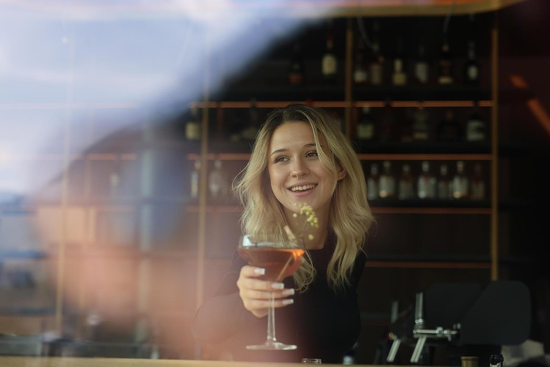 Commis de Rang (m/w/d) für unser "Pano° Rooftop Bar & Restaurant"