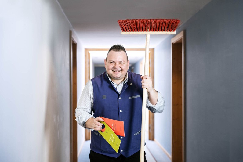 Housekeeping Attendant - Rooms (m/w/d)