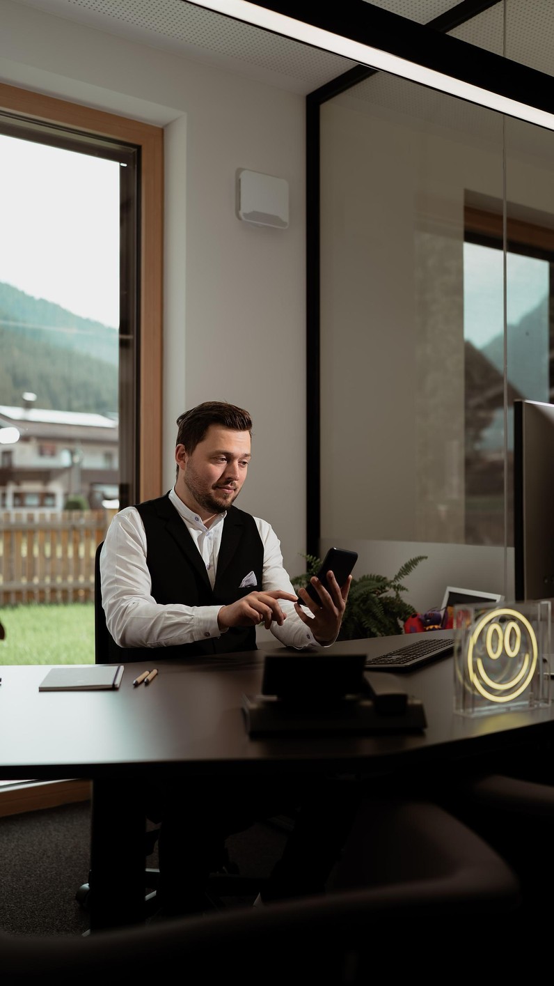 Buchhalter für Familux Group Office (m/w/d)