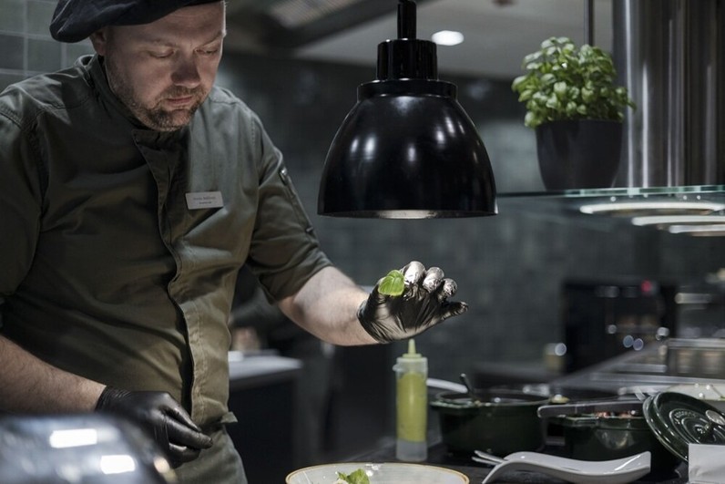 Küchenchef für À la Carte Restaurant Winelounge