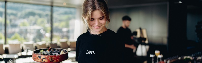 Servicemitarbeiter ( m/w/d) für unser Restaurant moriki