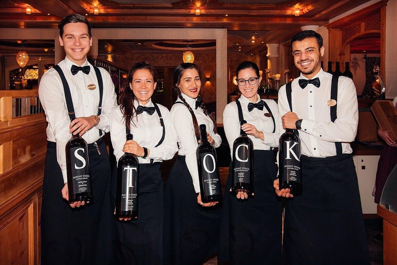 Stellvertretender Oberkellner (m/w/d) für unser exklusives 5-Sterne-Superior Hotel