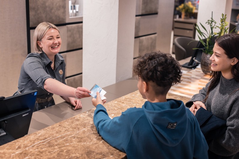 Rezeptionist (m/w/d) ab 11. Mai 2026