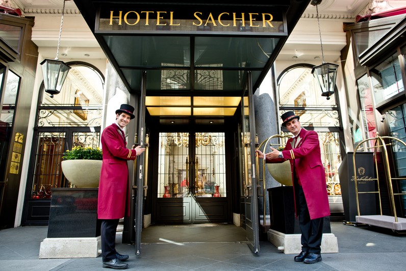 Chef de Partie - Patisserie (m/w/d) für unser Gourmet Restaurant Grüne Bar