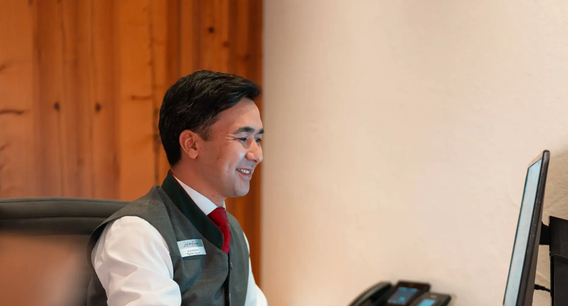 Operative Leitung Front Office & Guest Relations (m/w/d)