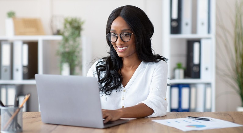 Finance & Administration Specialist (m/w/d)