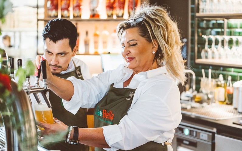 Barmitarbeiter (m/w/d)