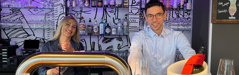 Servicemitarbeiter (m/w/d) in unserer Hotel/Snackbar – Werde Teil unseres coolen Teams!