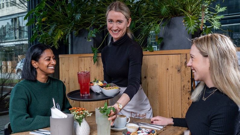 Restaurantmitarbeiter (m/w/d)