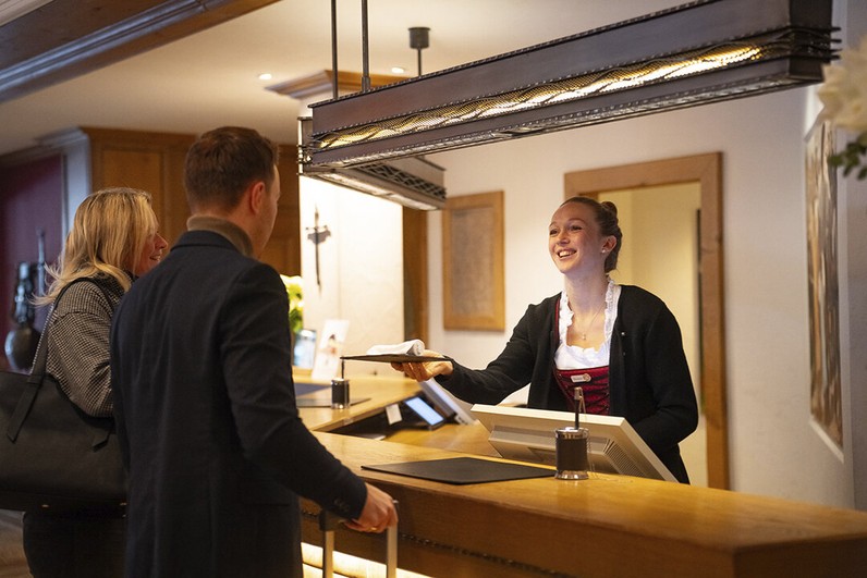 Front Office Trainee - Masterclass-Lehrgang der Sonnenalp Akademie