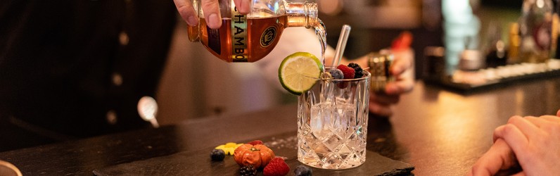 Barkeeper (m/w/d) der Bar "Freiluft"