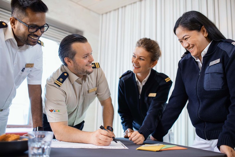 Personalleiter / Human Resources Manager an Bord (m/w/d)