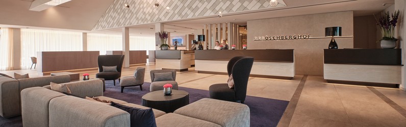 Nachtportier/-in (m/w/d)