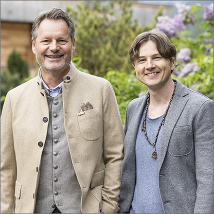 Hoteldirektor Jens Bernitzky (links) und Karl C. Reiter, Eigentümer. Hoteldirektor Jens Bernitzky (links) und Karl C. Reiter, Eigentümer.
