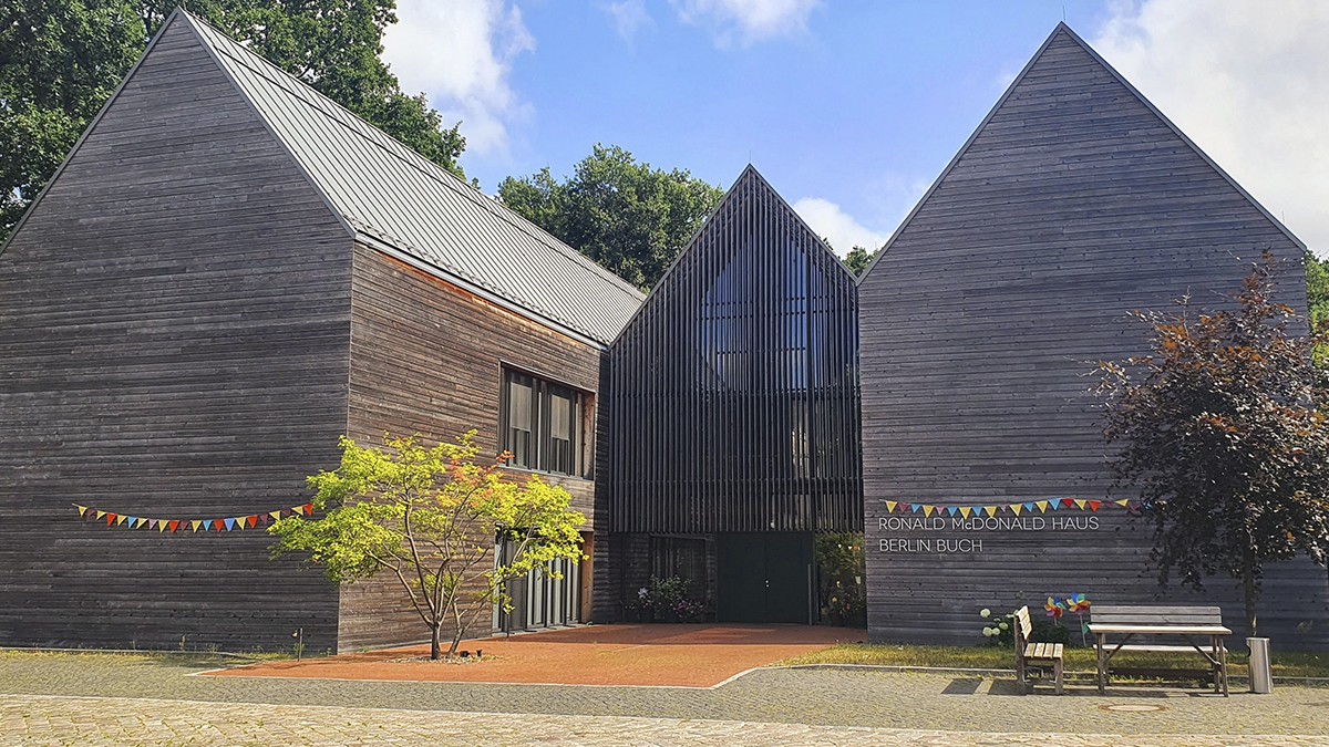 Foto: McDonald‘s Deutschland LLC Der BdS zu Besuch im Ronald-McDonald‘s-Haus in Berlin-Buch