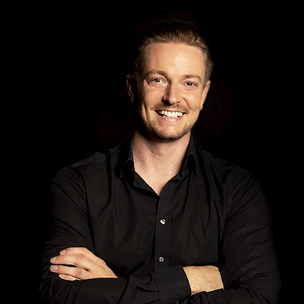 Stefan Schwab Stefan Schwab