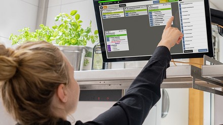Gastronovi Gastronovi stellt mit seiner All-in-one-Software betriebswirtschaftliche Kennzahlen