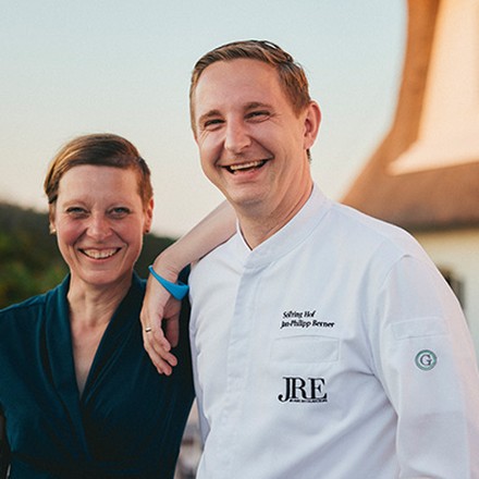 Jan-Philipp Berner und Sommelière Bärbel Ring Küchenchef Jan-Philipp Berner und Sommelière Bärbel Ring