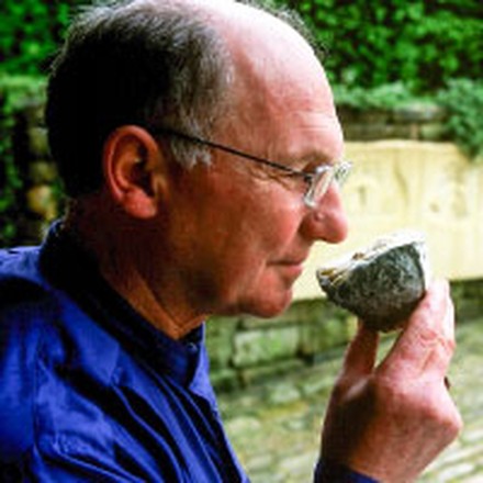 Käsepapst Bernard Antony