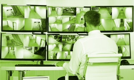 moderner Technik haben Sicherheitsdienste die Lage