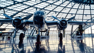 Im Gegensatz zur Legende ist im Salzburger Restaurant Ikarus allerdings kein Absturz zu befürchten