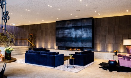 Tradition und Moderne zusammengefügt Tradition und Moderne zusammengefügt