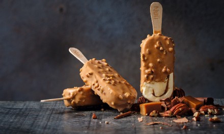 Nuii Caramel White Chocolate und Texan Pecan Nuii Caramel White Chocolate und Texan Pecan