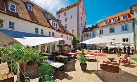 Biergarten im Schlossinnenhof Biergarten im Schlossinnenhof
