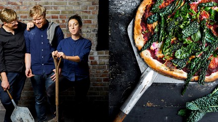 Drei Personen stehen vor einem Pizzaofen Drei Personen stehen vor einem Pizzaofen