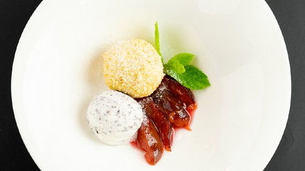 Dessert mit Zwetschgen Dessert mit Zwetschgen