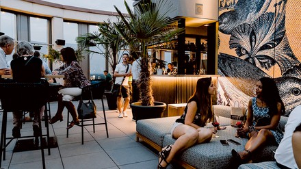 Bar und Lounge Bar und Lounge