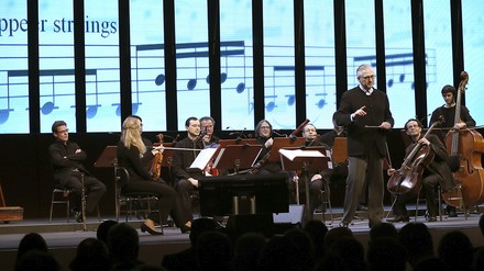Peter Stangel Dirigent und Komponist Peter Stangel Dirigent und Komponist