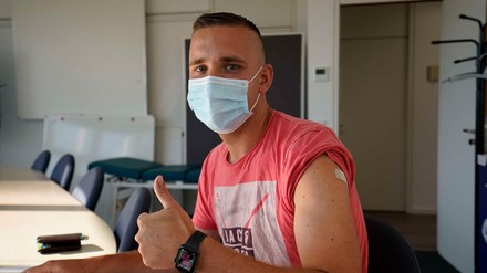 Aramark-Mitarbeiter nach der Impfung