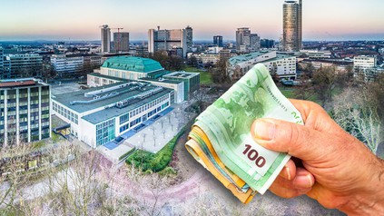 Die Silhoeuute der Stadt Essen und eine Hand, die ein Bündel Geldscheine hält.