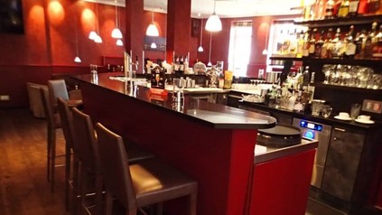 Eine Hotelbar
