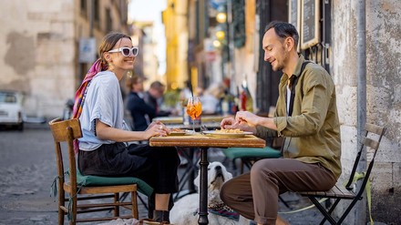 In 6 Bereichen wurden Gastronomiebetriebe ausgezeichnet, darunter auch ‚Newcomer des Jahres‘. (Foto: © rh2010/stock.adobe.com)
Besondere Auszeichnungen