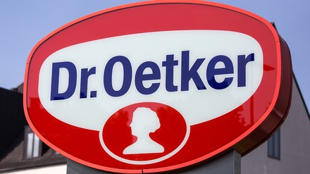 Dr. Oetker Logo