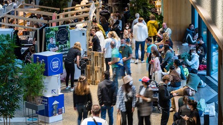 Beim House of Food sind rund 40 Start-ups und Manufakturen mit dabei. (Foto: © Ulf Bueschleb)
House of Food