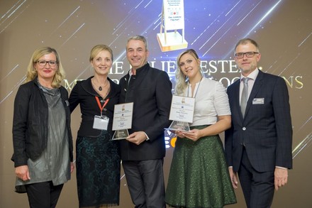 Elfi Schenke, Ulli Retter, Hermann Retter, Sandra Paller und Thomas Wolfsegger bei der Preisverleihung