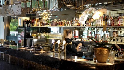 Valman Cafe