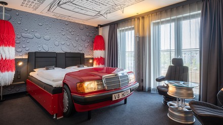 Zimmer im V8 Hotel Köln@MOTORWORLD, an Ascend Hotel Collection Member