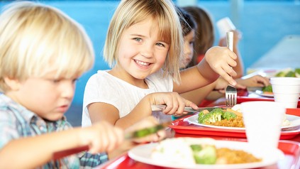 Kinder beim Essen