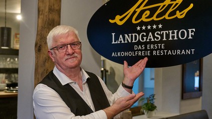 Manfred Stell