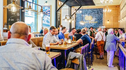 Blick in das Maximilians in Berlin