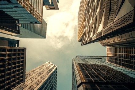 Froschperspektive Wolkenkratzer