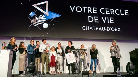 Die Gewinner des Hotel Innovations Awards 2022. (Foto: © obs/GastroSuisse/Aniela Lea Schafroth)
Award-Gewinner der Hotel Innovations Tage 2022.