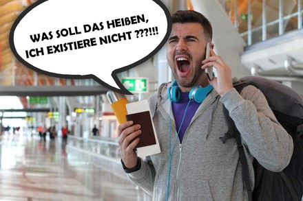 Ein wütender Fluggast schreit in sein Handy „Was soll das heißen, ich existiere nicht?“